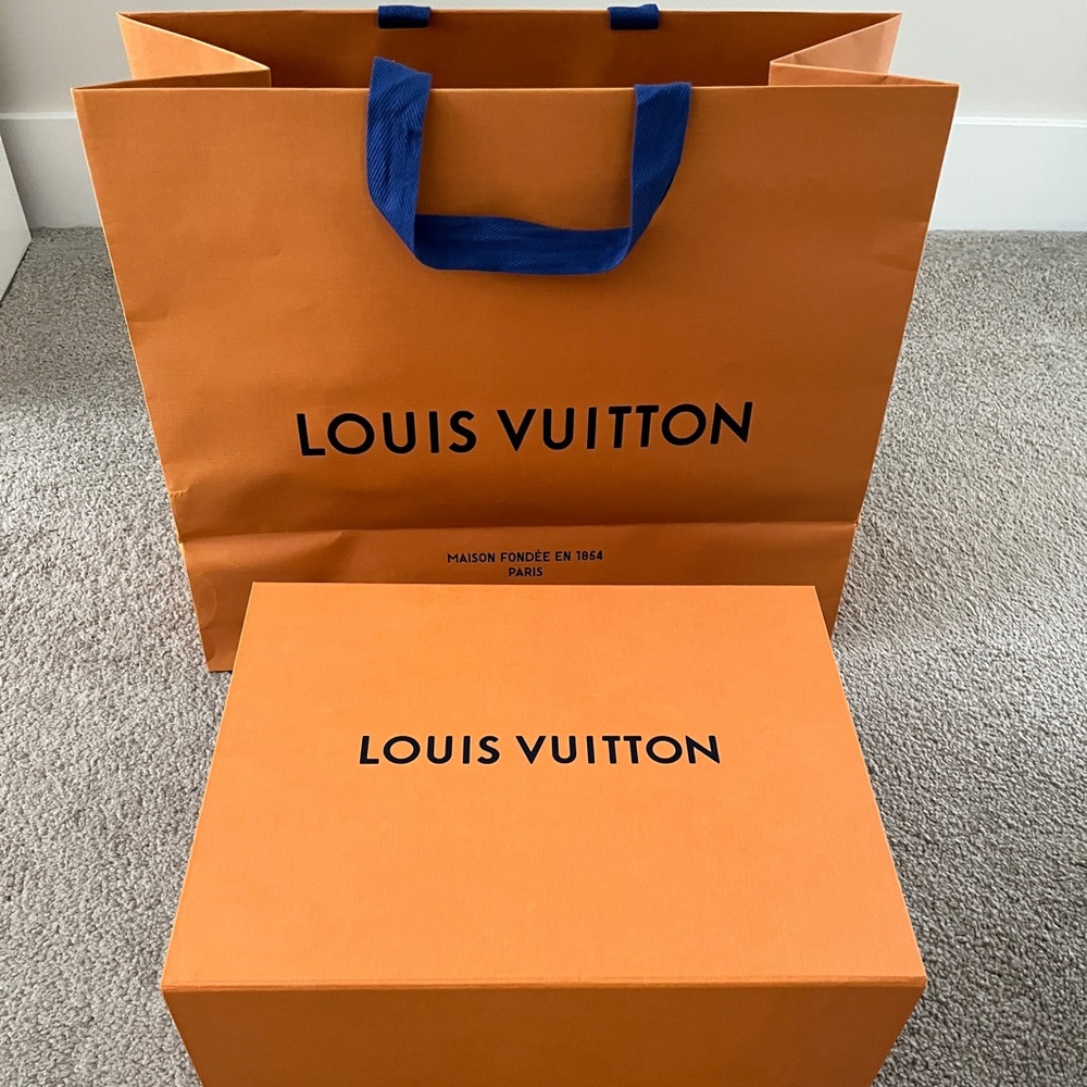 Louis Vuitton box